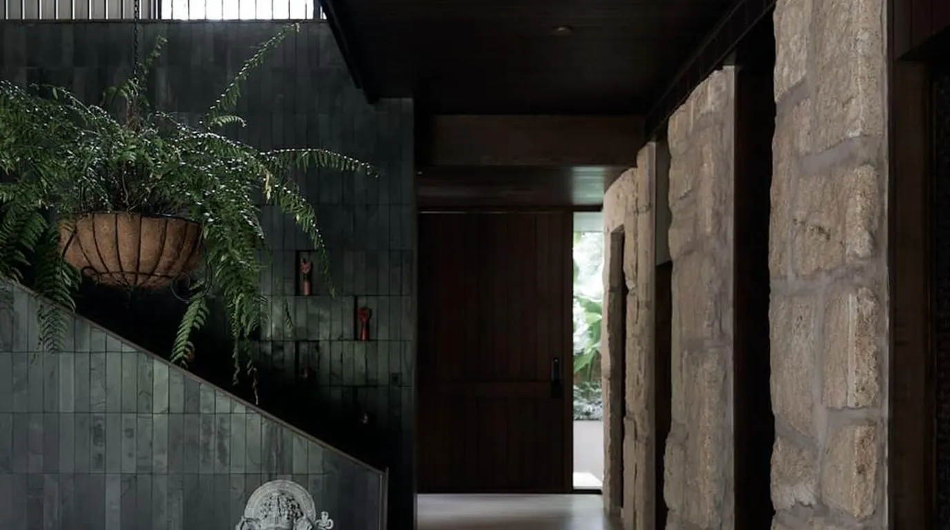 SHANTI covered garden passage with stone paving
